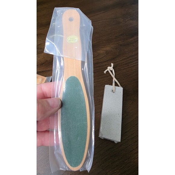 Urban Spa Wooden Foot File for Calluses, Pedicures, Heels and Toes Bundle - Picture 6 of 9
